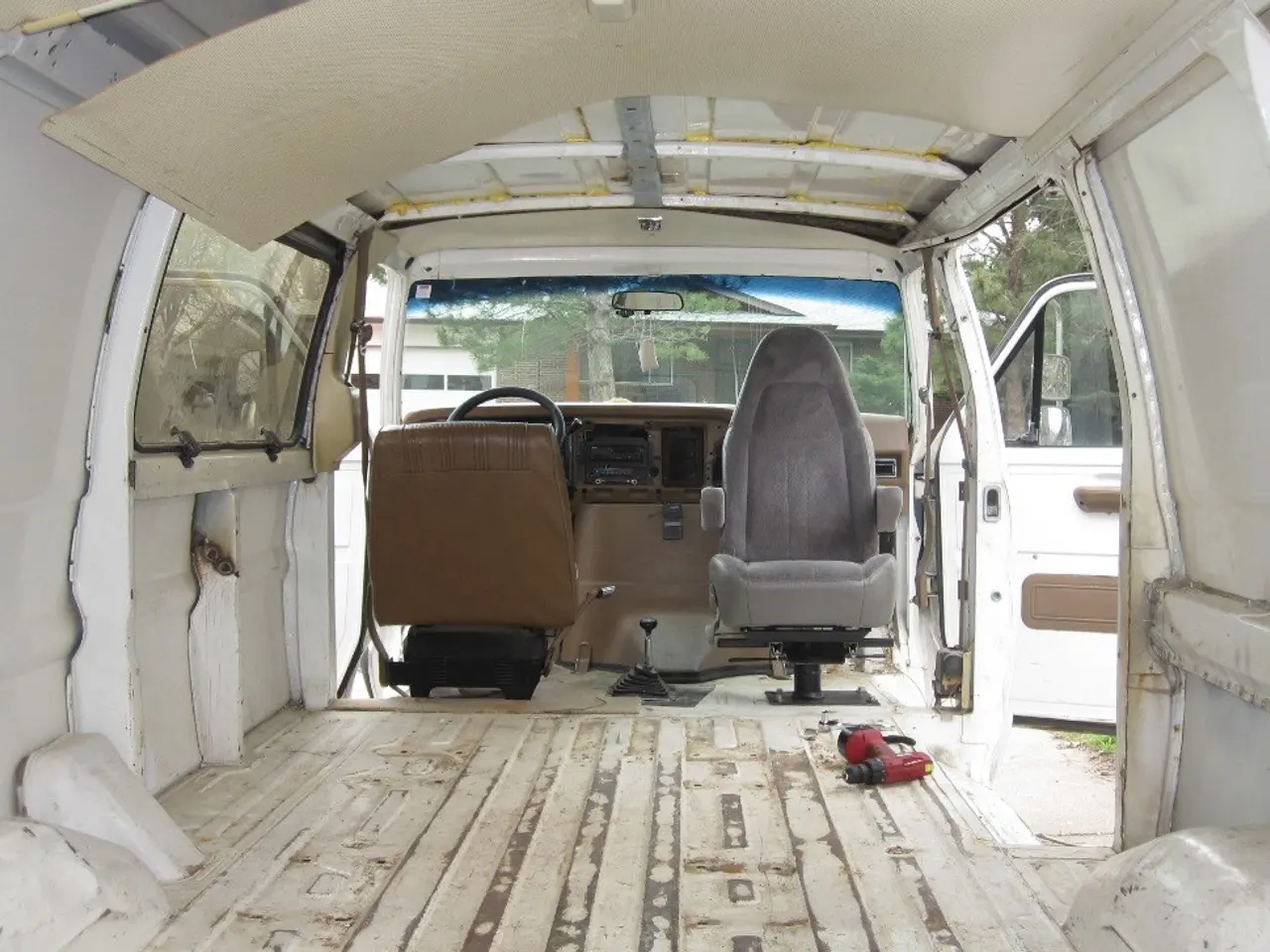 Top SUVs Ideal for Towing Caravans in 2025: Expert Recommendations