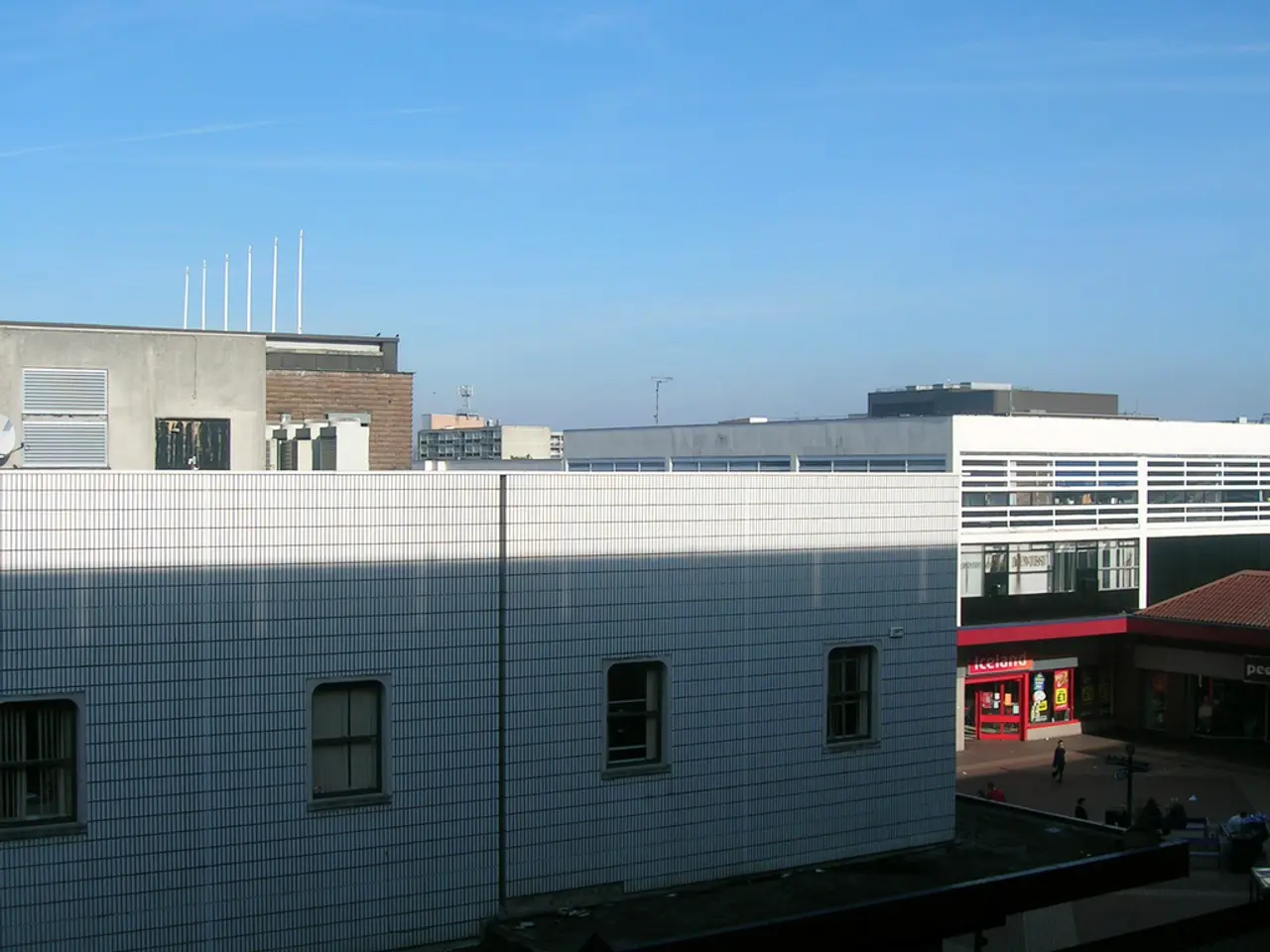 Developers' prefabricated apartments could be classified as a scarce commodity