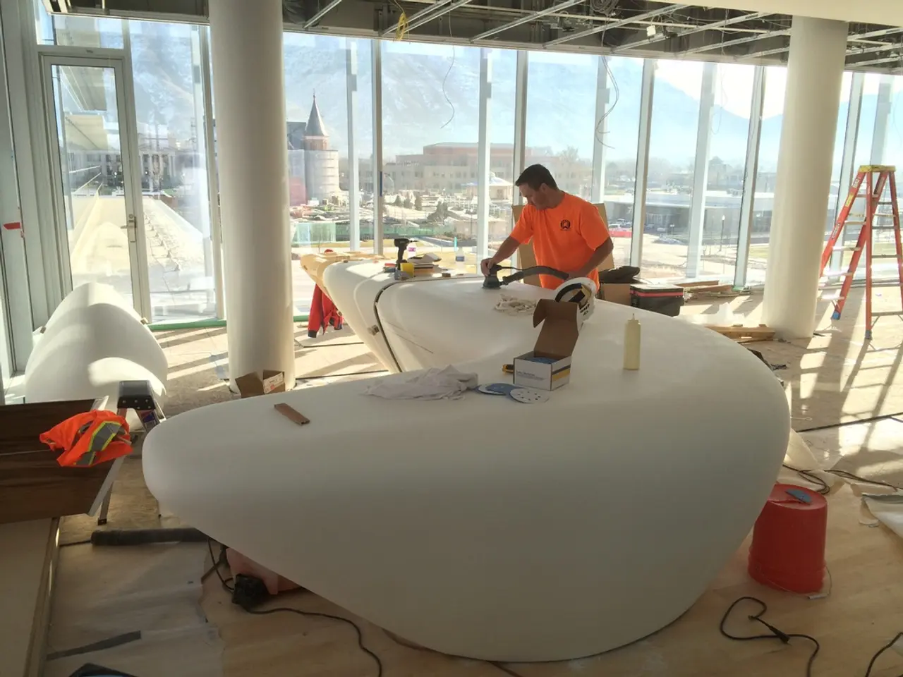 Alleviate Daily Overload with a Corporate Executive Assistant Hire