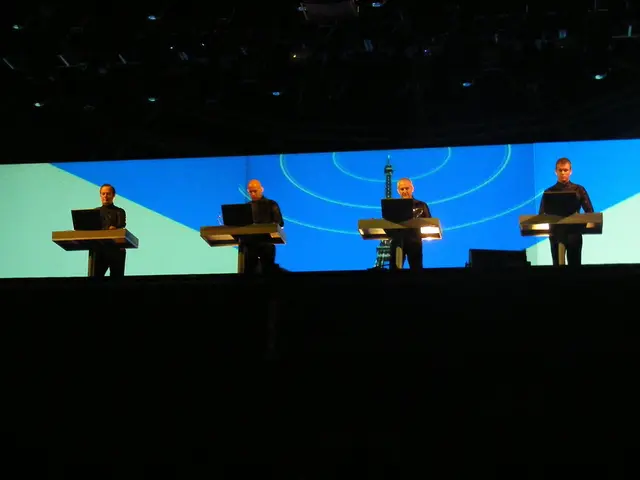 Surging S&P 500 Debutant Climbs 15% - Should You Make a Purchase Now?