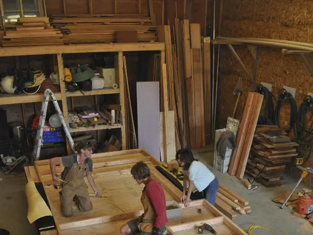 Plan for a contract between Crafts and Urban Areas: Comprehensive blueprint for the artisan...