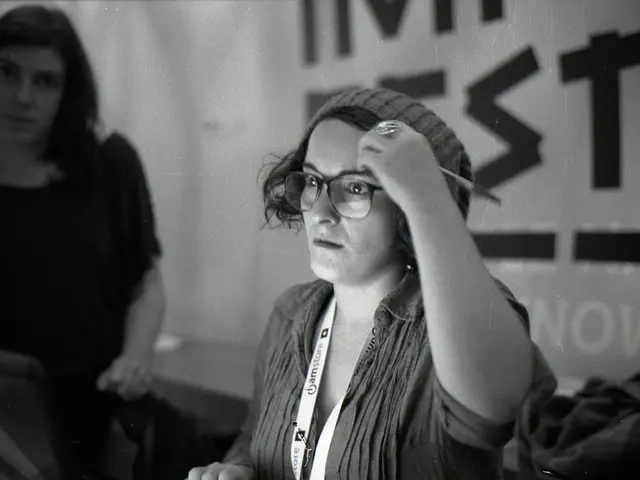 Former Discover executive accuses company of age and gender discrimination in court complaint