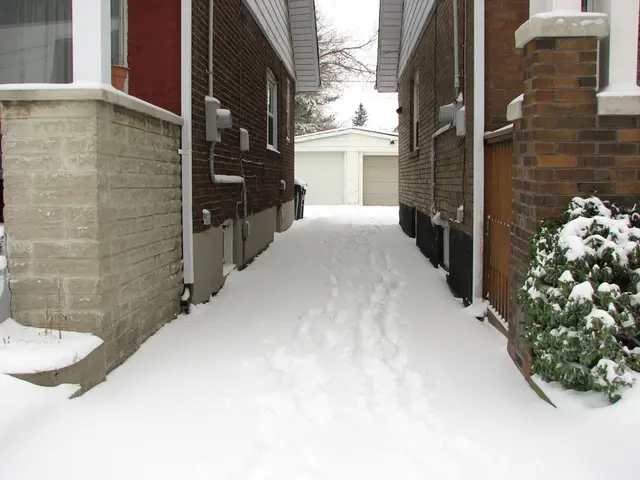 Will the fall of 2025 present a favorable opportunity for purchasing a property in Switzerland?