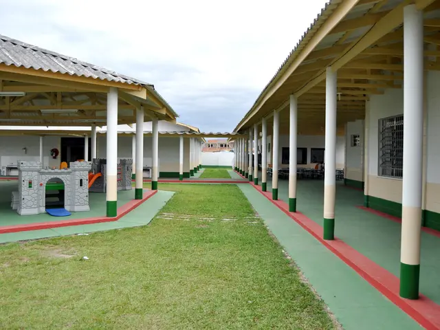 Fiscal Assistance: Millions of Citizens Receive Fresh Government Financial Aid for 300 Euros Each